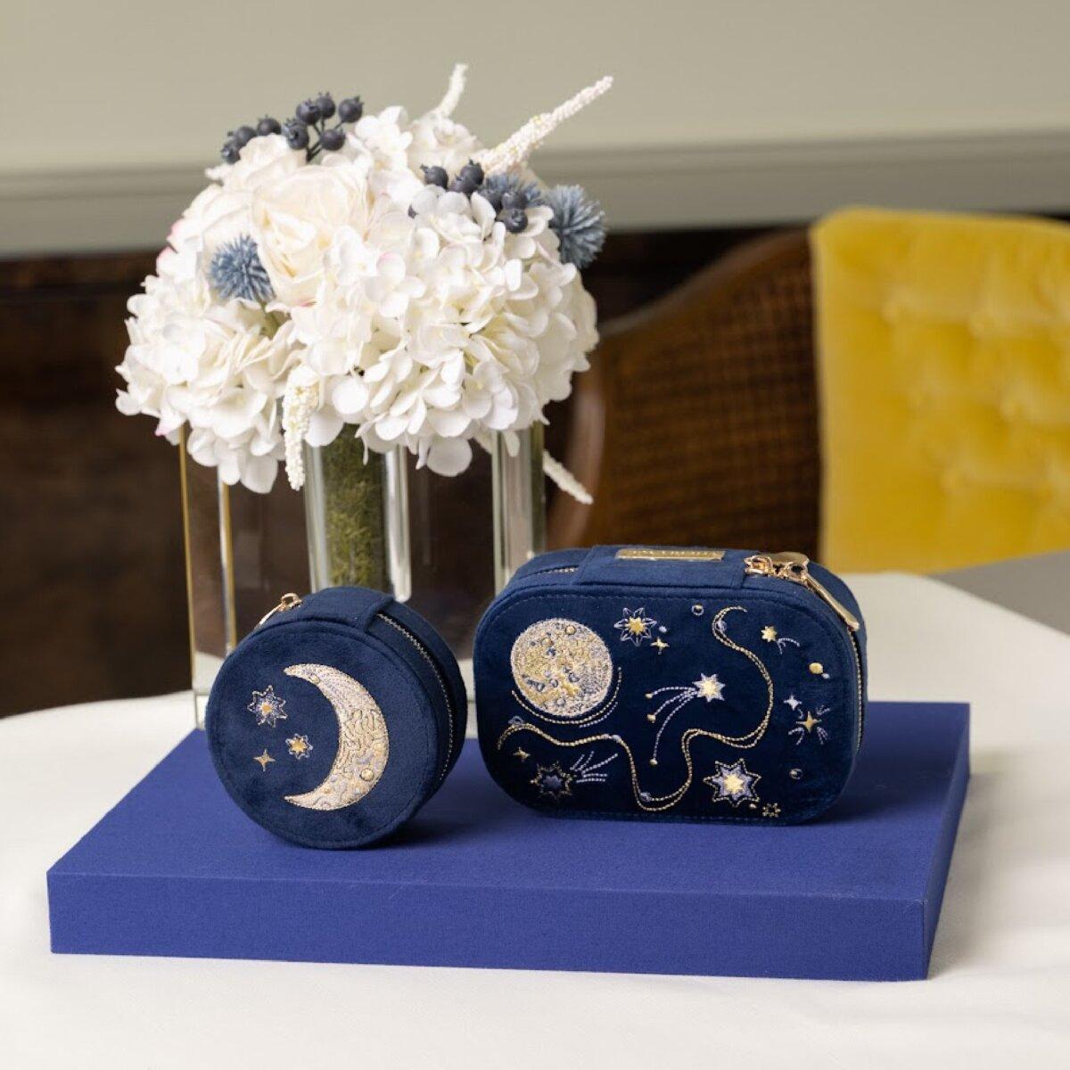 Spoil your traveling loved one with a L'Heritage designer Travel Jewelry Zip Case for accessory organizing and safe-keeping on the road. (Photo courtesy of L'Heritage)