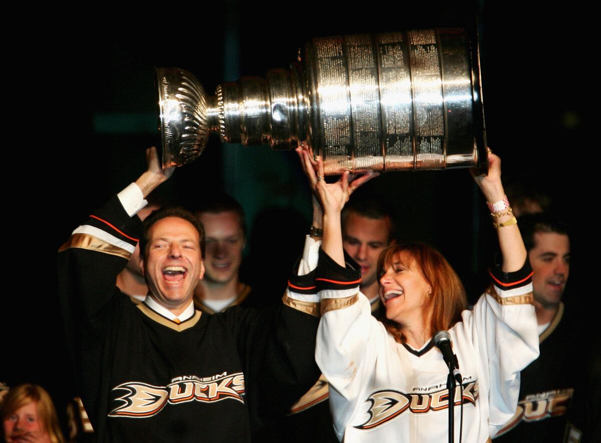 Anaheim Ducks owners Henry and Susan Samueli celebrate winning the 2007 Stanley Cup at Honda Center in Anaheim, California, on June 9, 2007. (Harry How/Getty Images)