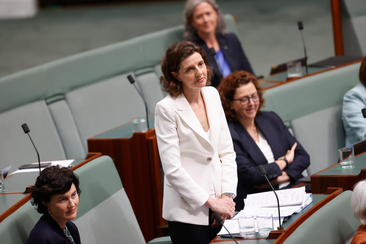 Climate 200-Backed MPs Launch New ‘Centrist’ Political Party in Australia
