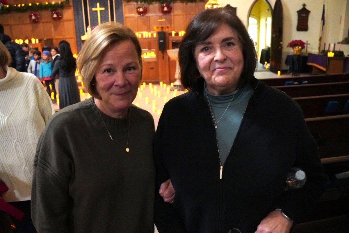 Secretary Wendy Michaels (L) and Pastor Lynn Costa at the United Presbyterian Church in Middletown, N.Y., on Dec. 20, 2025. (Oliver Mantyk/The Epoch Times)