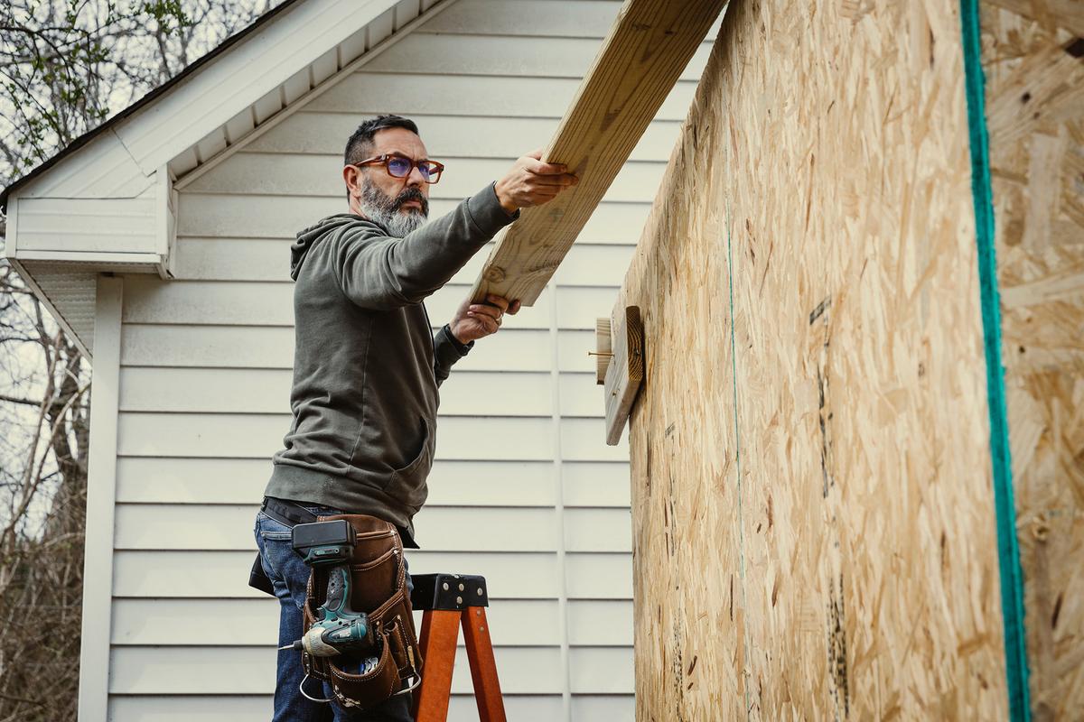 Renovating can be highly rewarding, but only when it's approached with clear expectations and careful planning. (The Good Brigade/Getty Images)