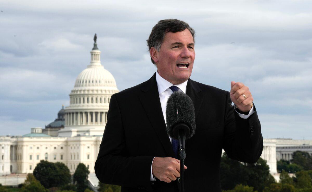 Minister Responsible for Canada-U.S. Trade Dominic LeBlanc speaks with reporters at the Canadian Embassy in Washington on Oct. 7, 2025. (The Canadian Press/Adrian Wyld)