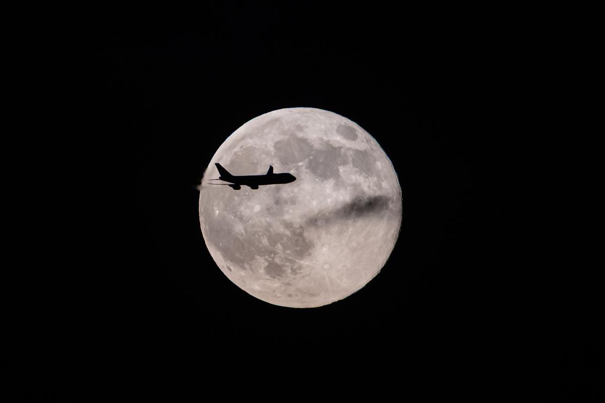 How to Watch the Last Supermoon of the Year