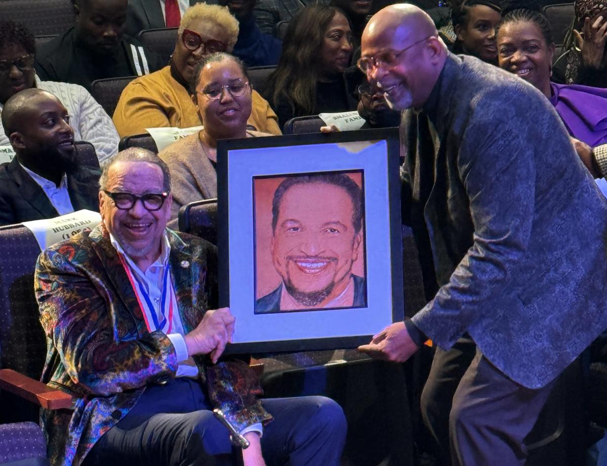 Gospel Singer Richard Smallwood Dies at 77 After Prolonged Illness