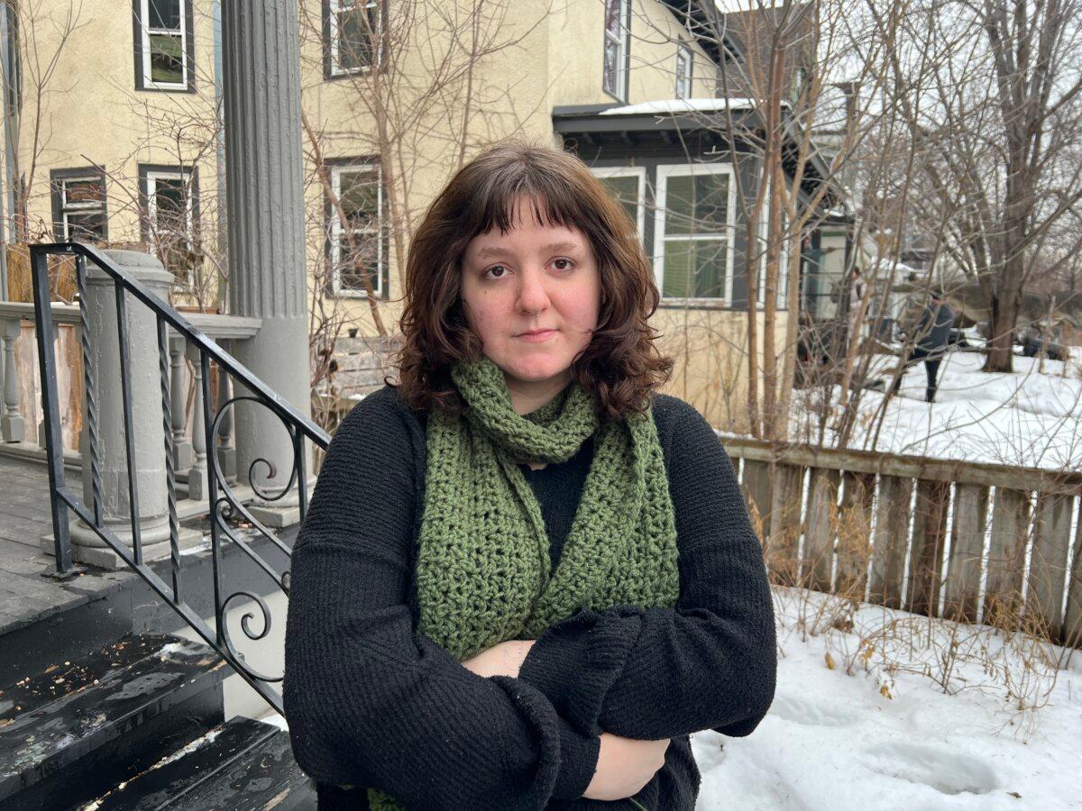 Francesea Taylor lives across the street from where 37-year-old Renee Nicole Good crashed after she was shot by an immigration officer. (Jacki Thrapp/The Epoch Times)