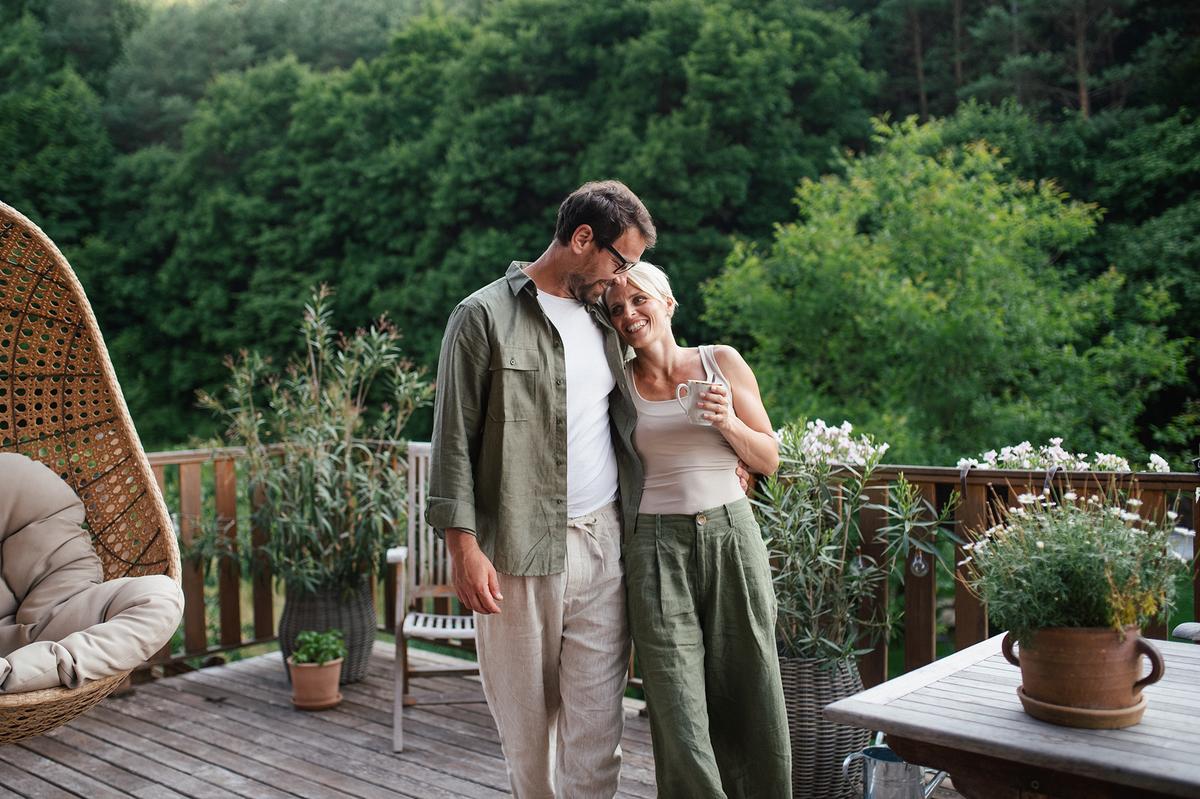 Healthy marriages are grounded in humility, compassion, and self-sacrifice. (Halfpoint Images/Getty Images)