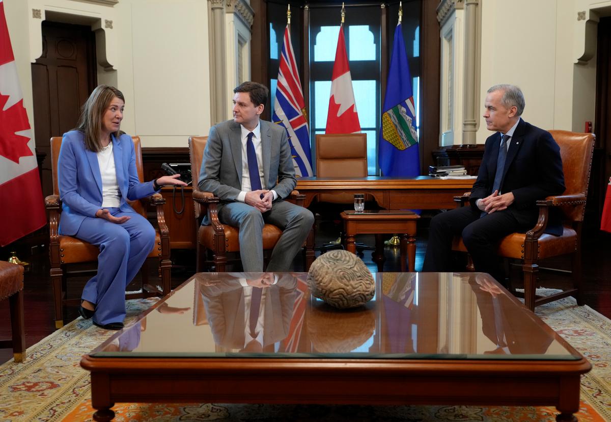 Eby Says Meeting With Carney, Smith Cordial But His Opposition to Pipeline Remains