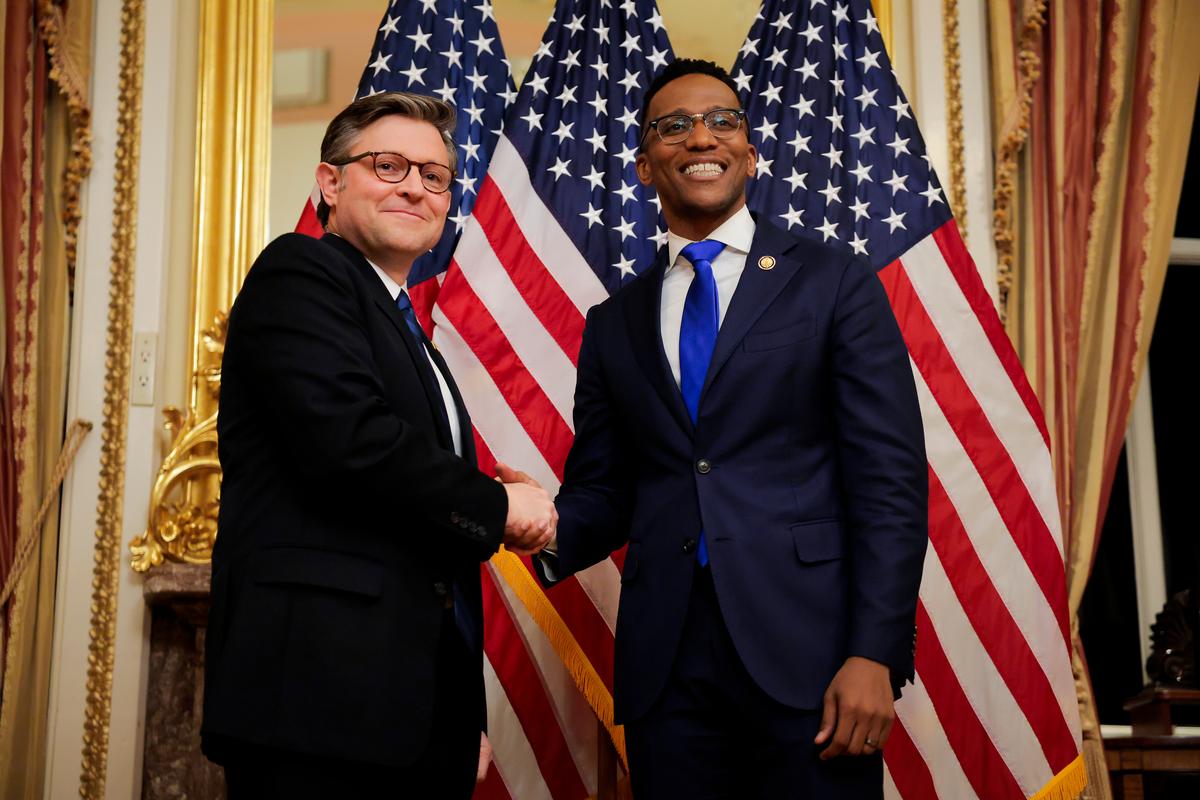 Christian Menefee Sworn Into the House, Shrinking GOP Majority
