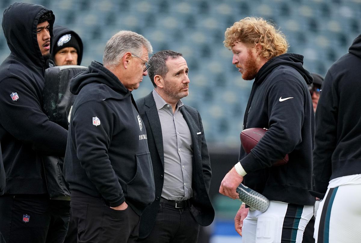 Jeff Stoutland, Pioneer of Eagles’ ‘Tush Push,’ Steps Down After Legendary Career
