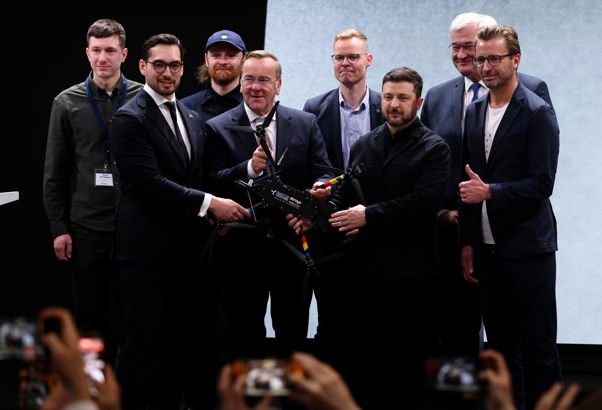 Zelenskyy Says Nearly 20 Countries Discussing Drone Defense Deals With Kyiv