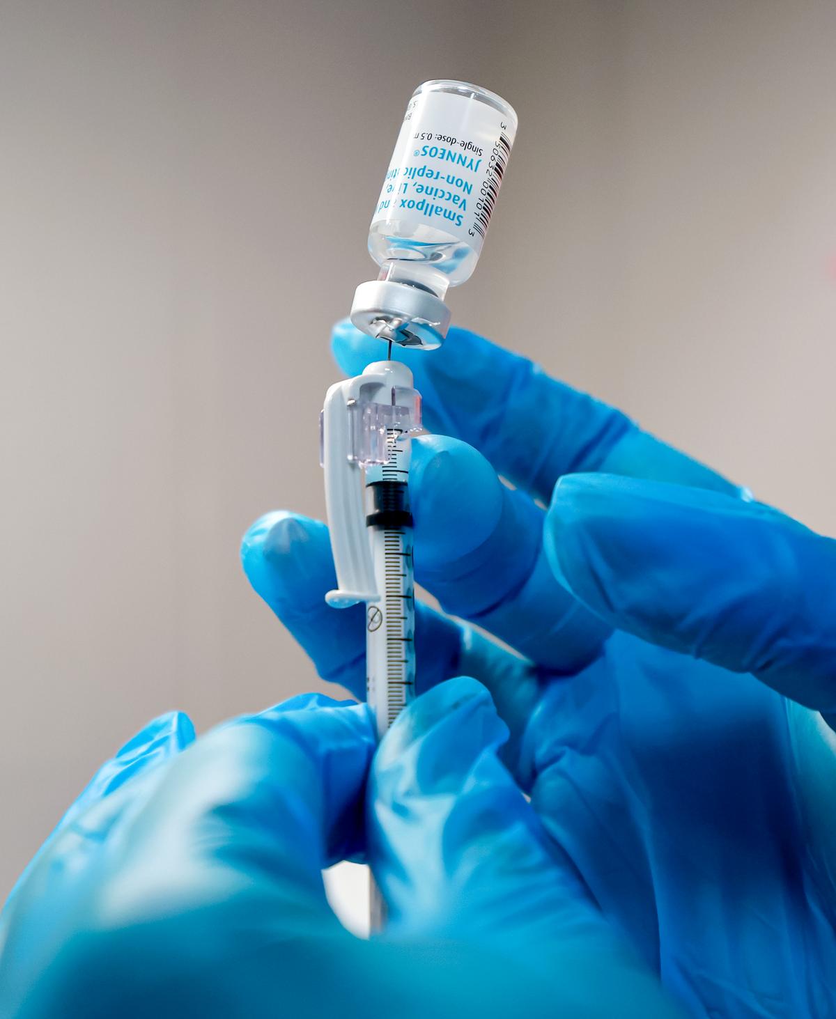 Nearly Half of Americans Oppose Vaccine Mandates: Poll