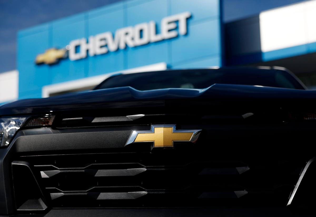 GM Recalls More Than 43,000 Vehicles for Rear Wheel Lock-Up Risk