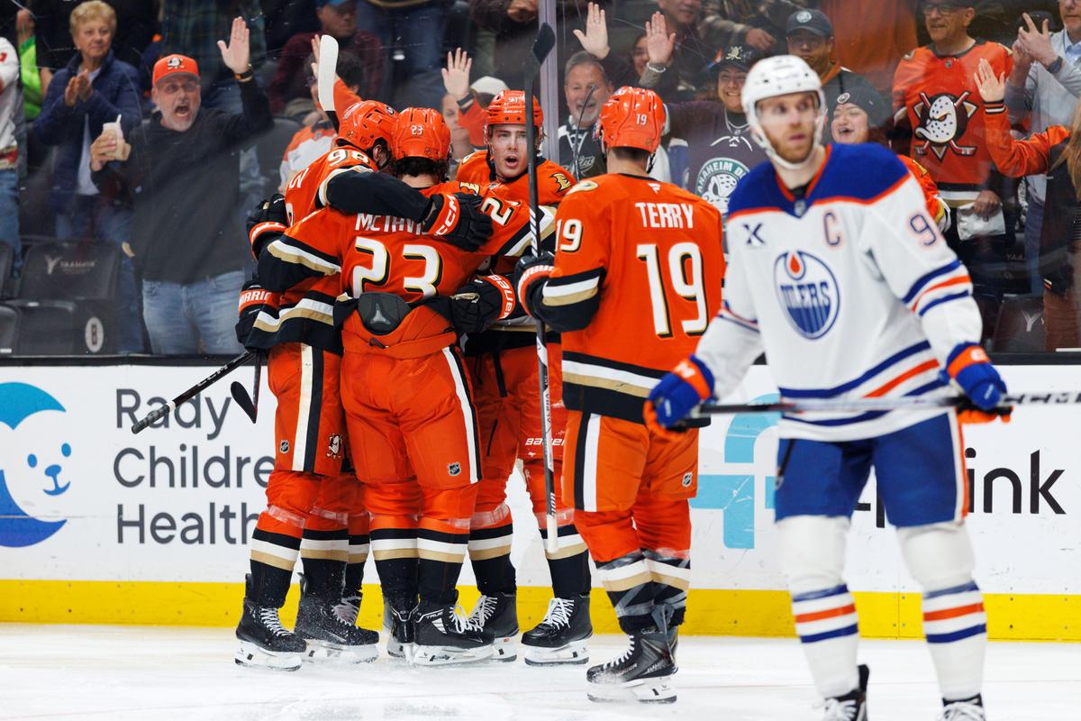 Pavel Mintyukov #98, Mason McTavish #23, Leo Carlsson #91 and Troy Terry #19 of the Anaheim Ducks celebrate a goal during the second period against the Edmonton Oilers at Honda Center in Anaheim, California on Feb. 25, 2026. (Ric Tapia/Getty Images)