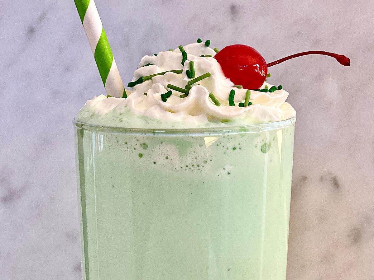 Celebrate St. Patrick’s Day With a Homemade Shamrock Shake