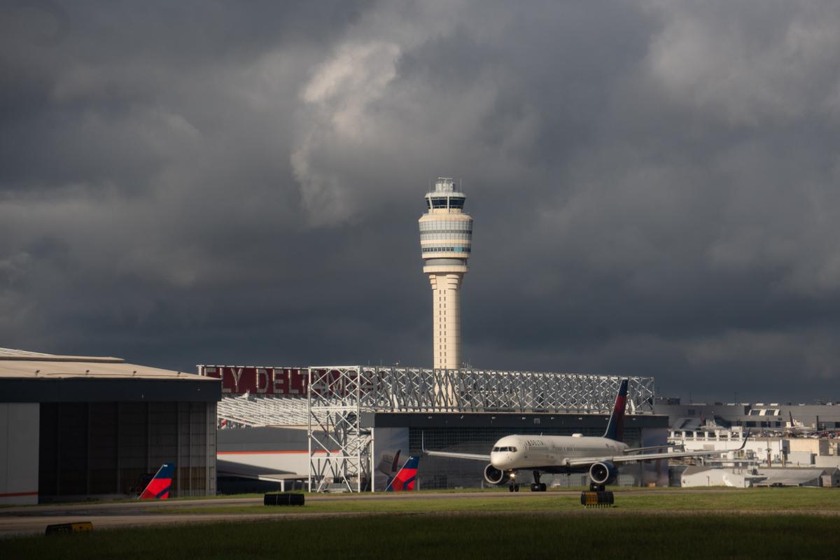New Air Traffic Control Facilities to Launch in 8 US Airports: Transportation Department