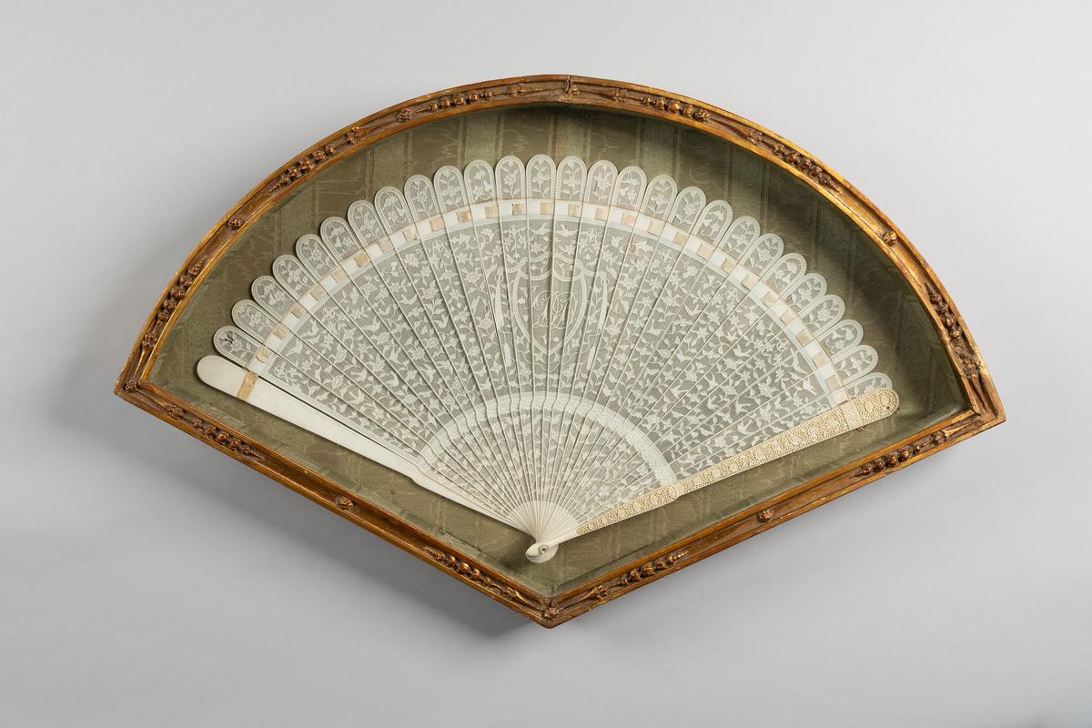 Hand fan made for Dorothy Dale, late 18th century, made by unknown artist in Canton, China. Ivory; shadow box made of wood, gesso, glass, and silk. (Courtesy of Friends of the Museum)