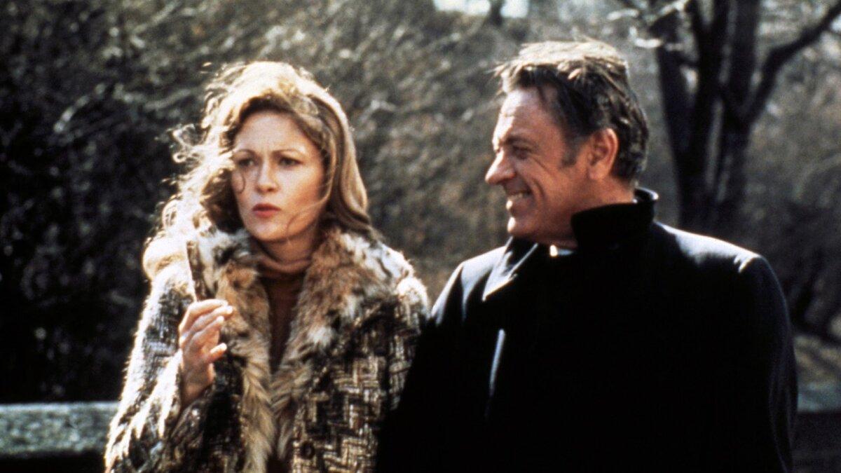 Programming director Diana Christensen (Faye Dunaway) and news director Max Schumacher (William Holden), in "Network." (Metro-Goldwyn-Mayer)