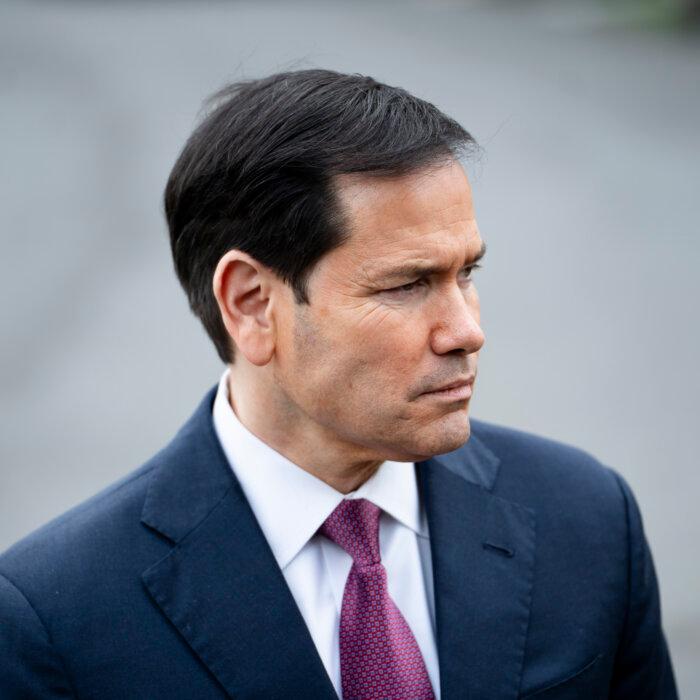 Rubio Departs Miami for Sweden
