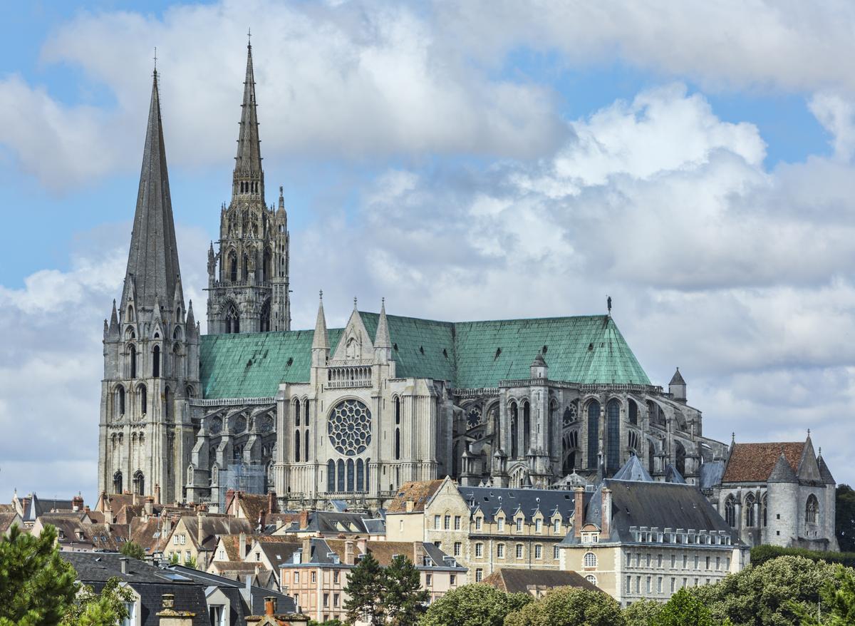The south east view of Chartres Cathedral in France. (Radu Razvan/Shutterstock)