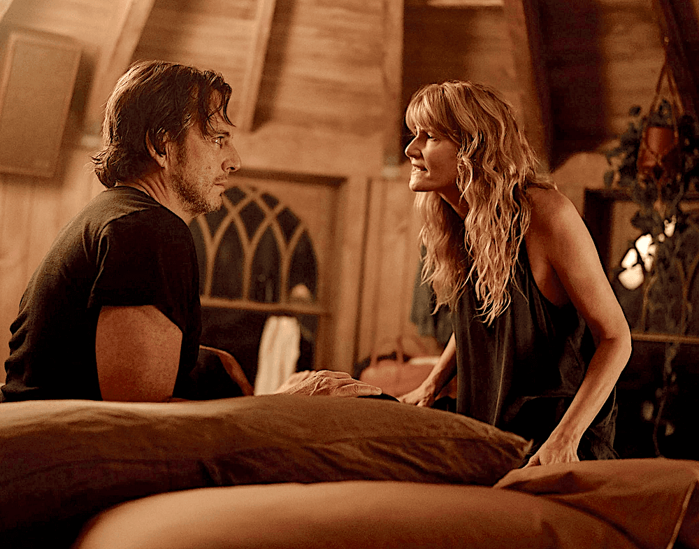 Alex (Will Arnett) and Tess (Laura Dern), in "Is This Thing On?" (Jason McDonald/Searchlight Pictures)