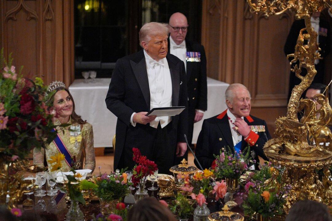 LIVE NOW: Trump Hosts State Dinner With King Charles