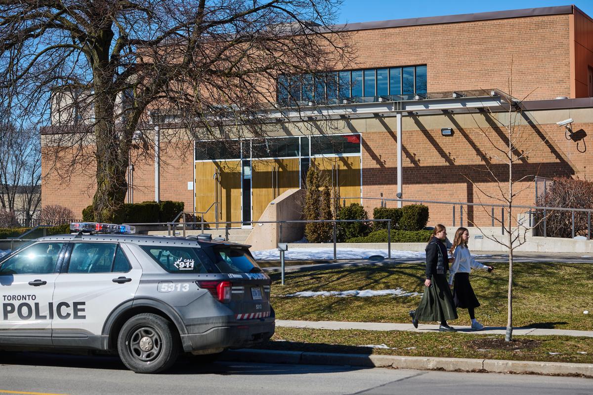 18-Year-Old Man Charged in Vaughan and Toronto Synagogue Shootings