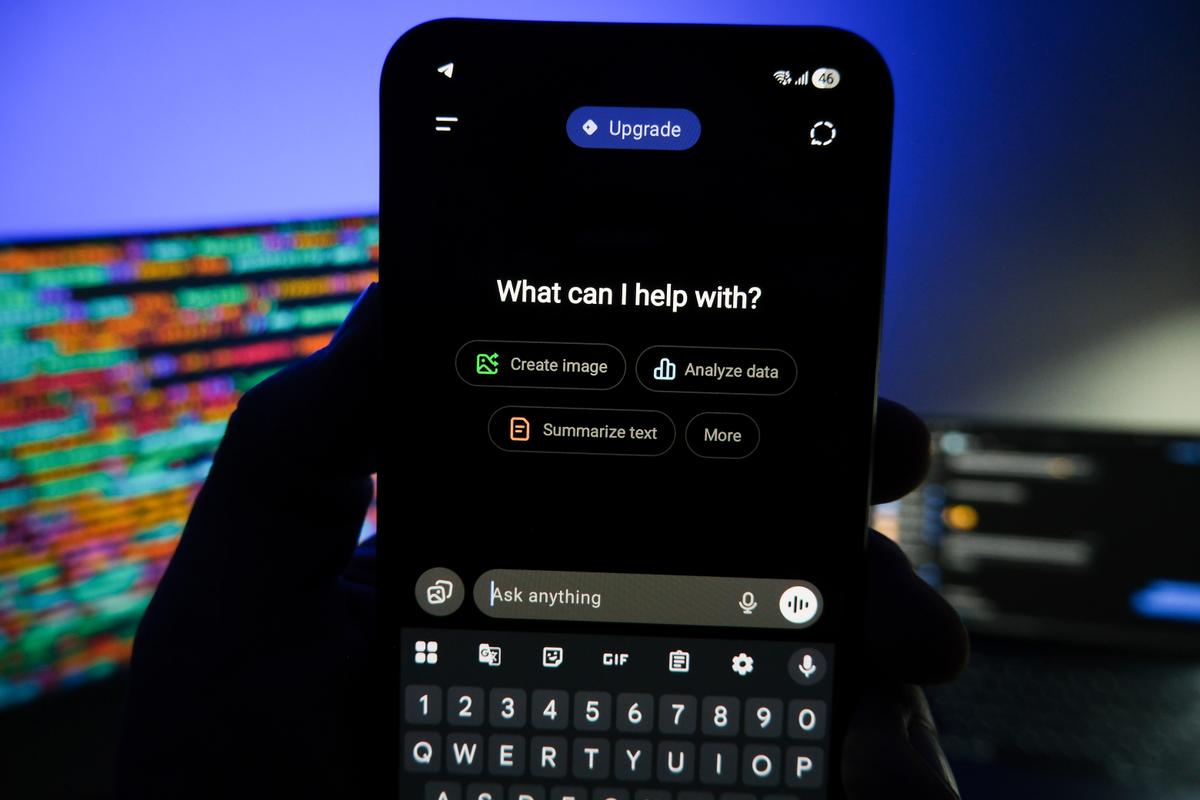 Young Canadians Call for Rules to Make Chatbots Less Addictive, Clearly Label AI Content: Report