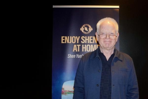 Viola da Gamba virtuoso Mogens Rasmussen attends the Shen Yun World Company's premiere performance at the Royal Arena in Copenhagen, Denmark, on March 30, 2026. (Mary Man/The Epoch Times)