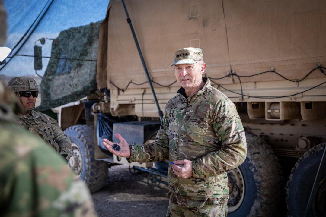 Army Chief of Staff Steps Down