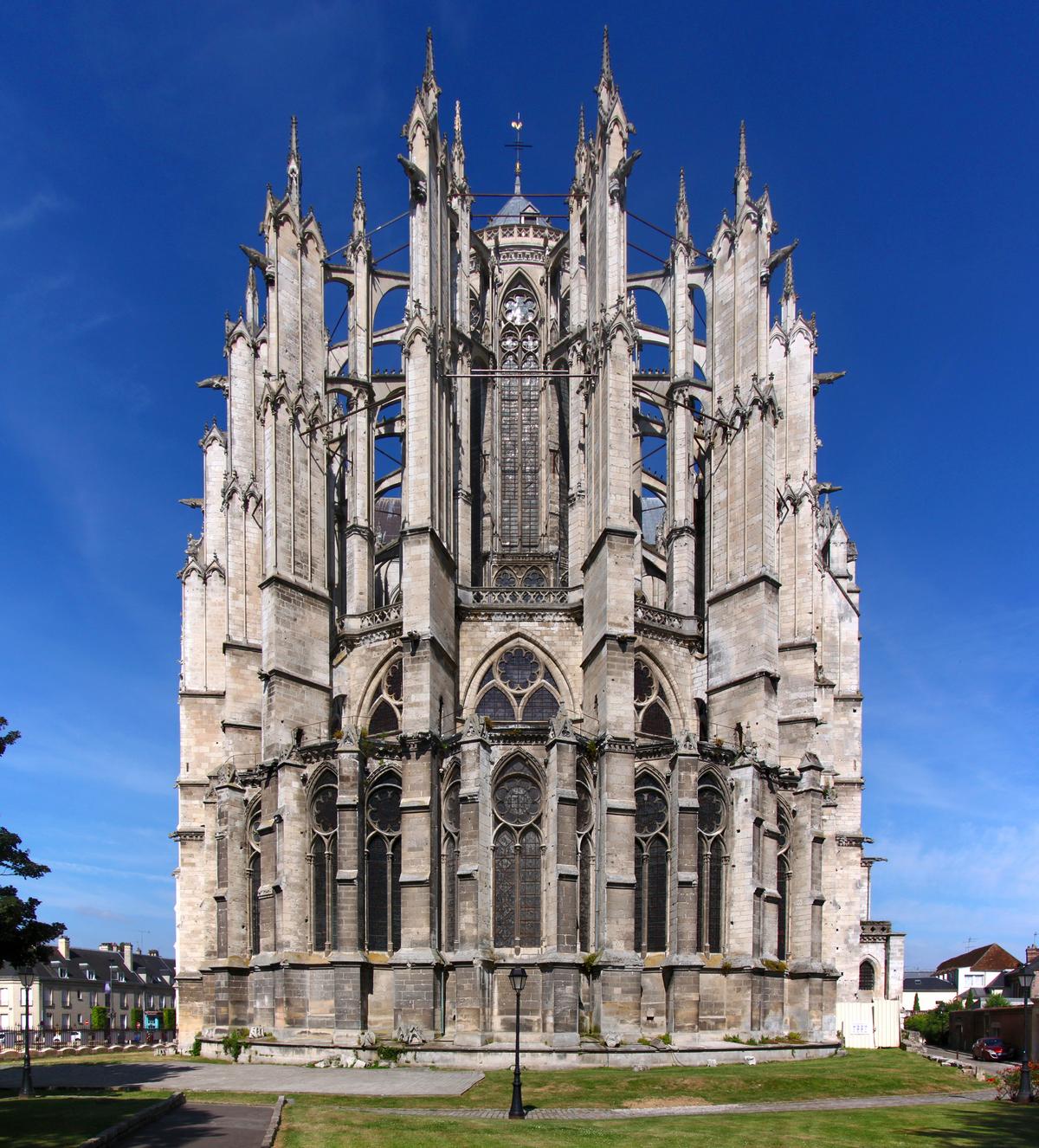 The east view of the Beauvais Cathedral in Beauvais, Oise, France. (lehic/Shutterstock)