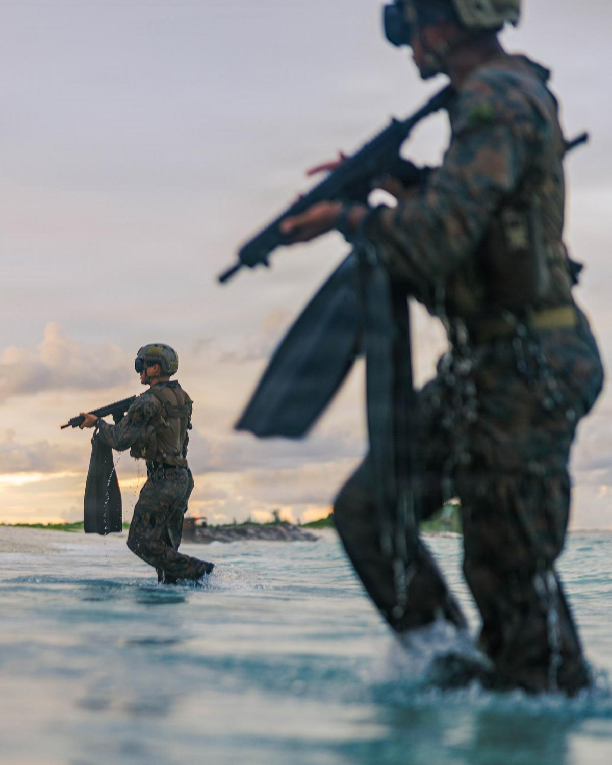 US Deployments Fuel Speculation of Ground Combat Against Iran