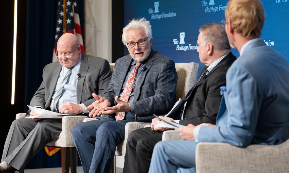 Wesley Smith (C) discusses the Chinese communist regime's system of forced organ harvesting, at a Heritage Foundation event in Washington on April 7, 2026. (Irene Luo/The Epoch Times)