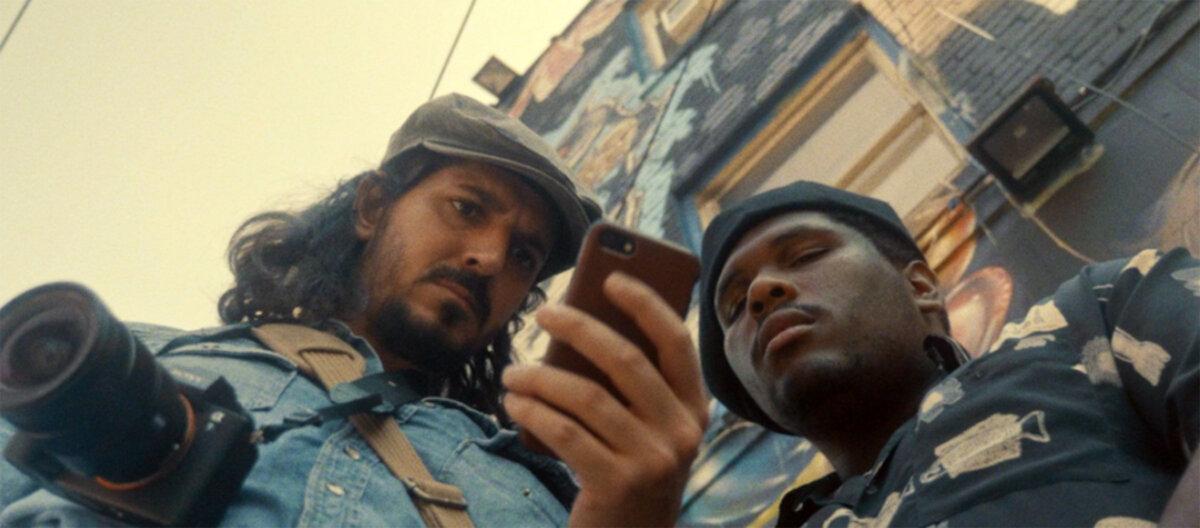 Alberto Buenaventura (Alejandro Santoni, L) works out a deal with Winston (Javan Zapata), in “Alberto and the Concrete Jungle.” (GJW+)