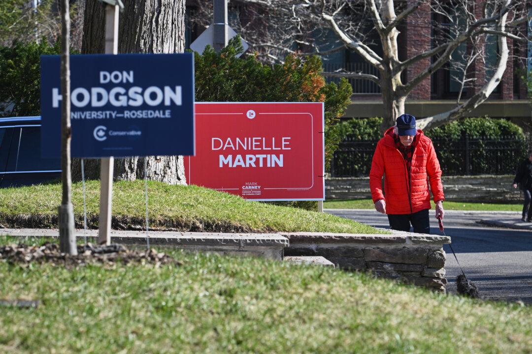 Polls Open in Byelection as Liberals on Cusp of Majority Government