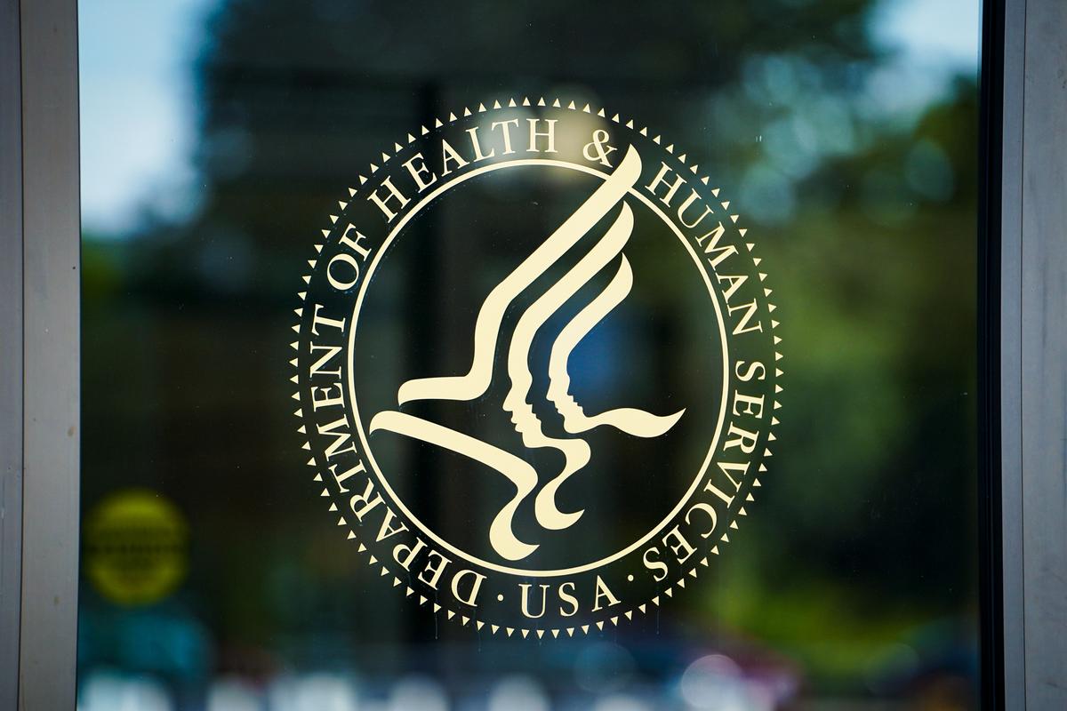 Suicides Among Young People Dropped After Creation of National Hotline: Study