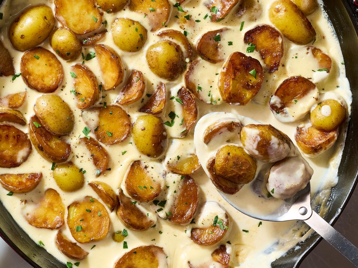 These Creamy Potatoes Are My New All-Time Favorite Side Dish
