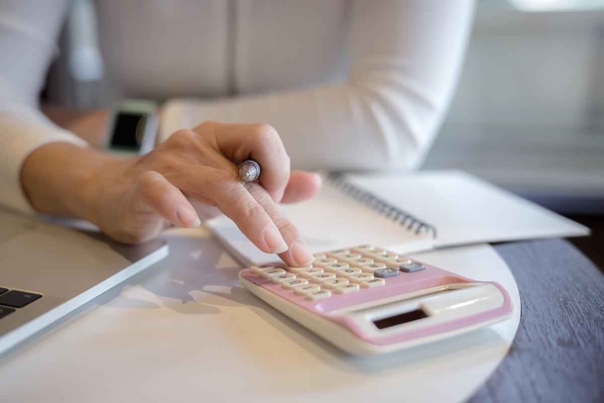 Starting From Zero: A Real Budgeting Plan for Your 20s That Doesn’t Assume You Already Have Money