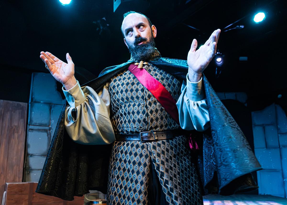 The villainous Richelieu (Eric Duhon) makes plans to seize power, in "The Three Musketeers." (Steven Townshend)
