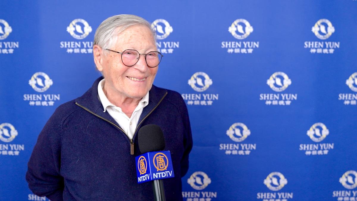 Former French Mayor Praises Shen Yun Artists for Inspiring Thousands