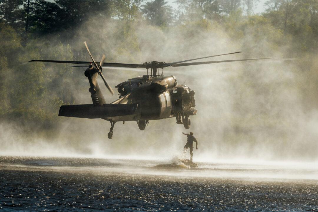 (Left) Soldiers compete in a range event during the Best Ranger Competition at Fort Benning, Ga., on April 10, 2026. (Right) Soldiers jump from a Black Hawk helicopter into Victory Pond at Fort Benning, Ga., on April. 12, 2026. (John Fredricks/The Epoch Times, Staff Sgt. Cayce Watson/U.S. Army)