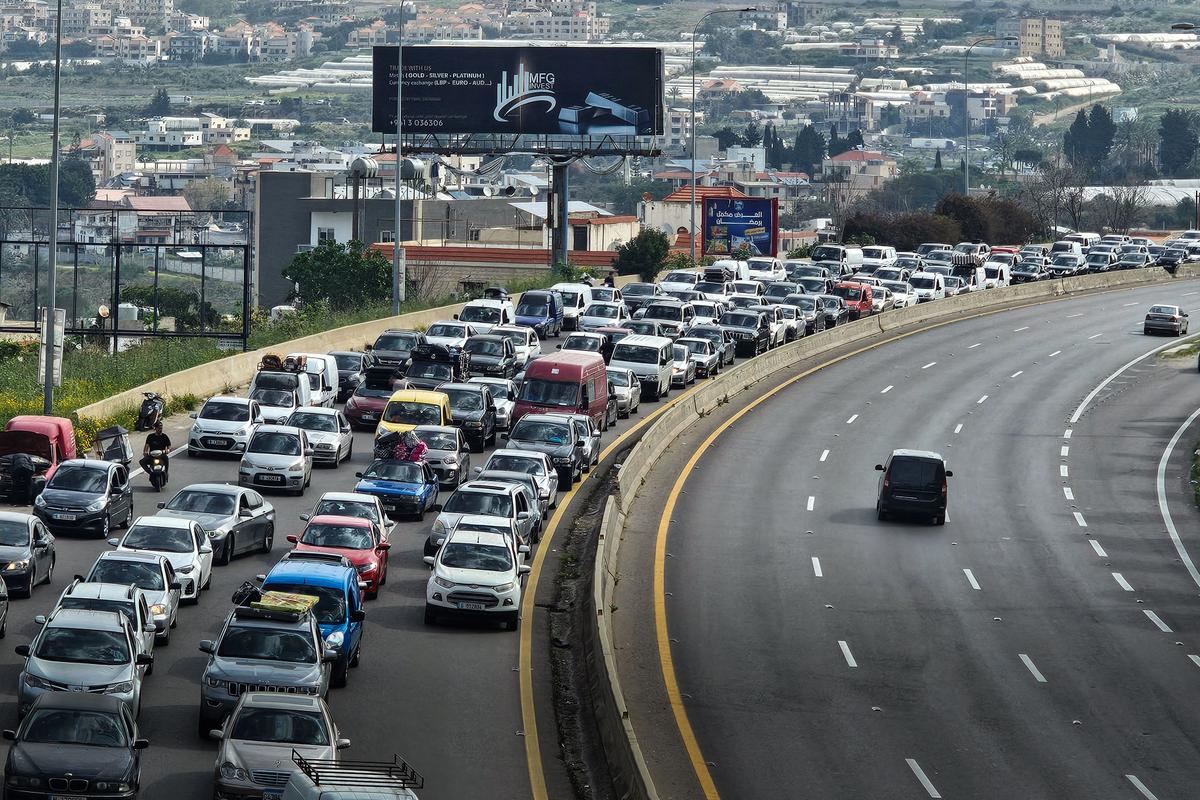 Day in Photos: Displaced Lebanese Return Home, Machado Receives Golden Key, and Prisoners Released