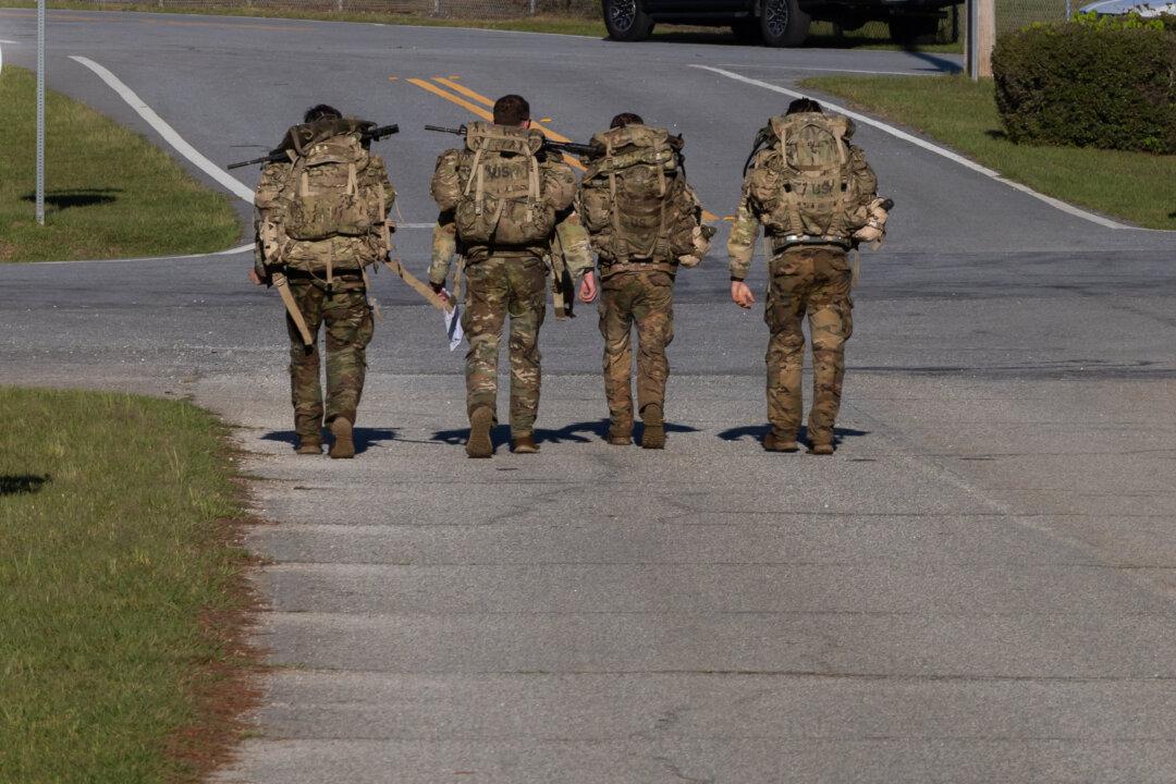 US Military Reinstates Some Flu Vaccine Requirements After Texas Training Outbreak