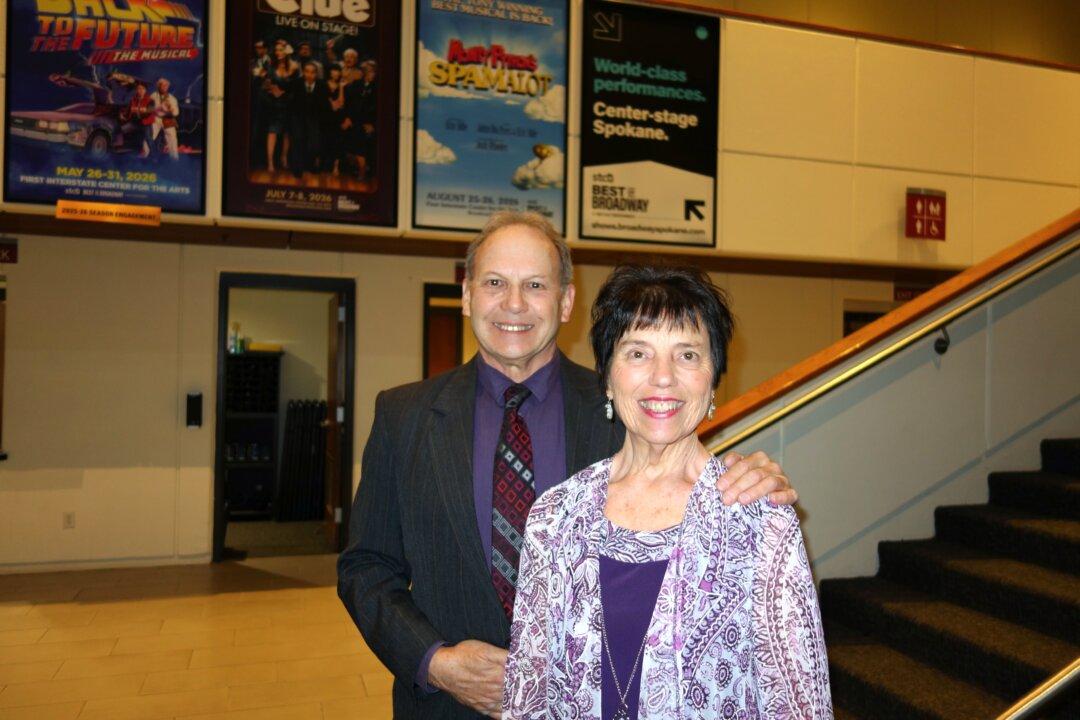 ‘An Awe-Inspiring Show,’ Artist Couple See ‘Perfection’ in Shen Yun