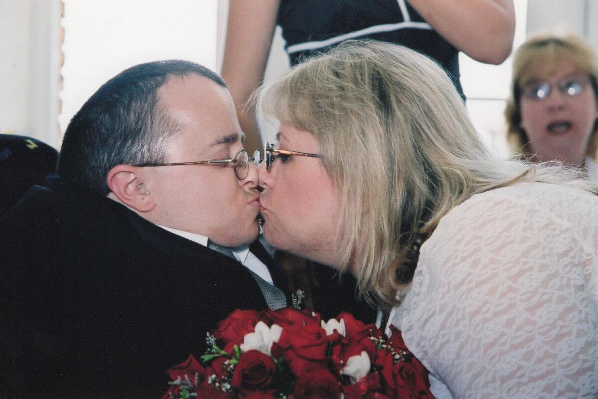 Chad and Allison McDaniel's wedding day. (Courtesy of 96 Pounds of Dynamite)