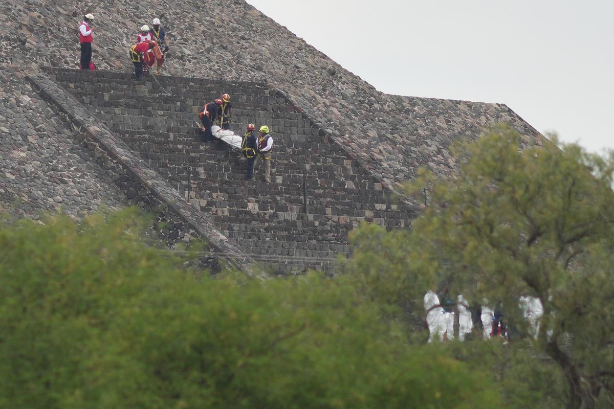 Canadian Tourist Killed, Another Injured After Gunman Opens Fire at Mexico Pyramids
