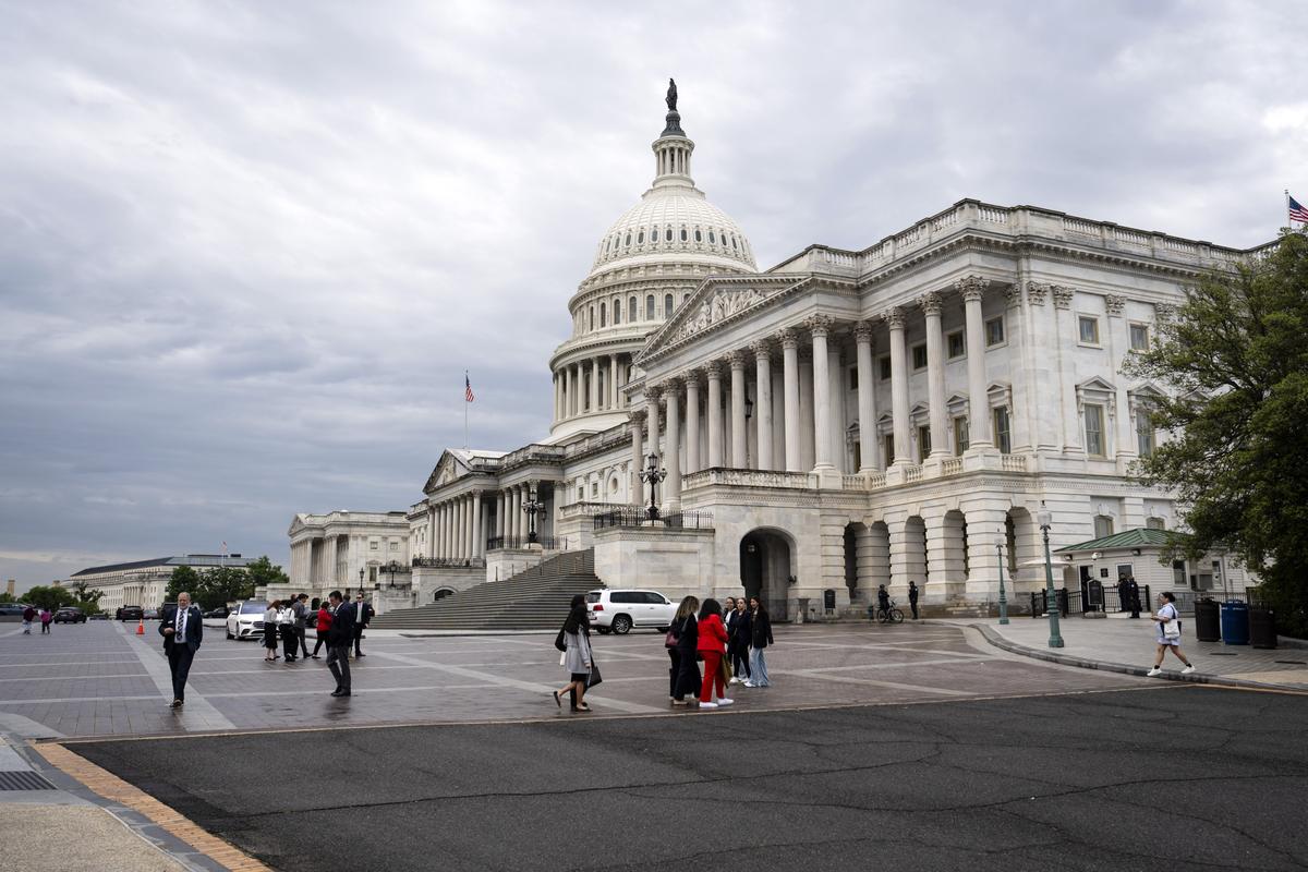 Senate Rejects Democratic Bid to End Iran Conflict for 5th Time