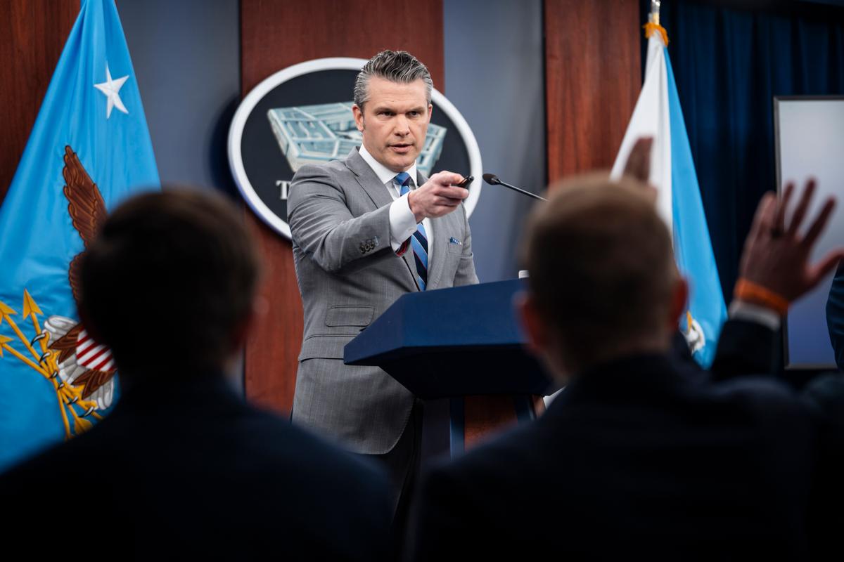 Pentagon Forges Partnership With Leading AI Companies