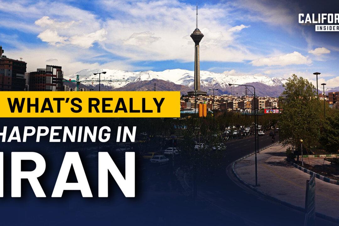 What’s Really Happening Inside Iran Right Now | Siyamak Khorrami