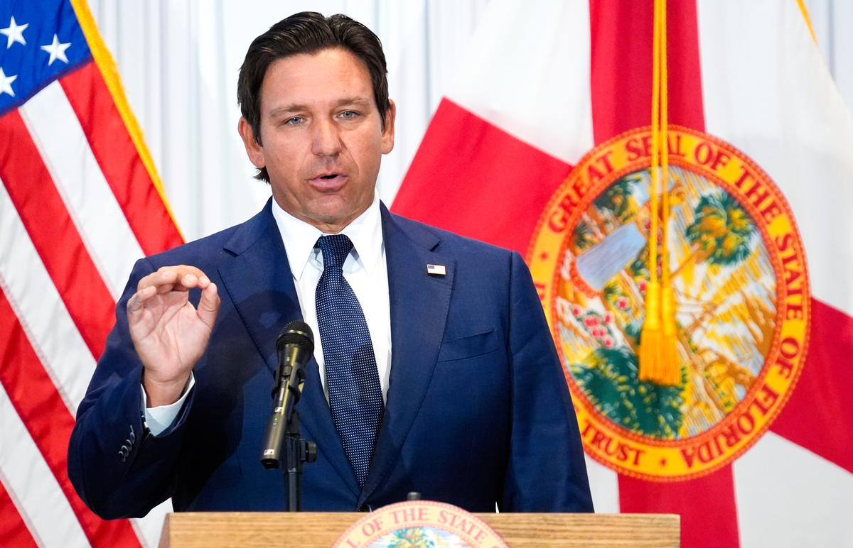 DeSantis Unveils New Florida Congressional Map That Could Add 4 GOP Seats