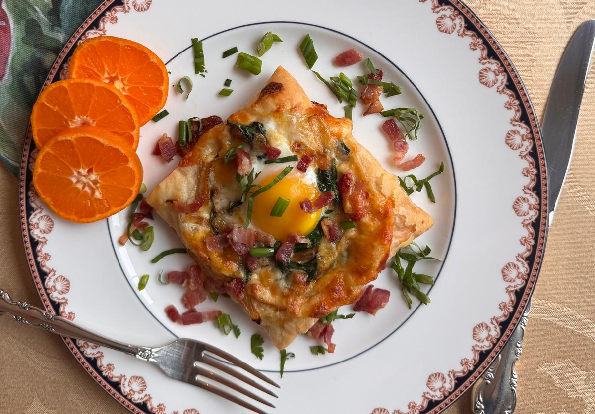 Make This Mother’s Day Breakfast for a Crowd With Minimal Stress